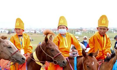 ФОТО: ​“Сэлэнгэ хурд-2021" Төвийн бүсийн хурдан морины уралдаан боллоо